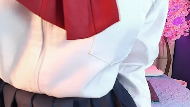 Shizuko  online show from 04-05-26, 02:14