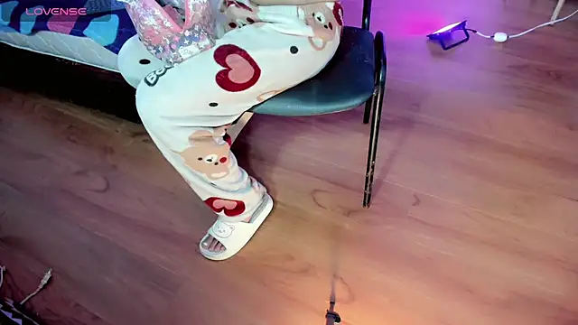 Britany montiel online show from 04-14-26, 07:20