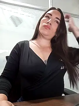 Snapshot of xxx_Alice_ chatting on 10-02-25, 11:28 xxx Alice  online show from 10-02-25, 11:28