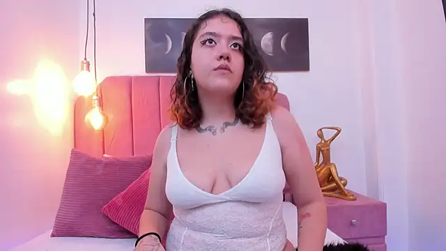 Niaa Stark online show from 04-17-26, 03:31