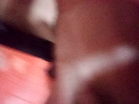 Snapshot of Hay-Viene-El-Huyy chatting on 11-28-25, 05:32 Hay-Viene-El-Huyy online show from 11-28-25, 05:32