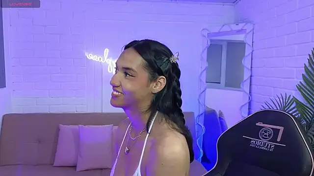 Snapshot of artemiss_tay chatting on 11-07-25, 07:14 artemiss tay online show from 11-07-25, 07:14