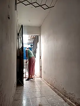 Lady 16 online show from 12-04-25, 03:10