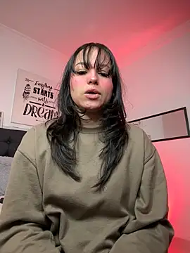 Eymmy 24 online show from 10-24-25, 02:41