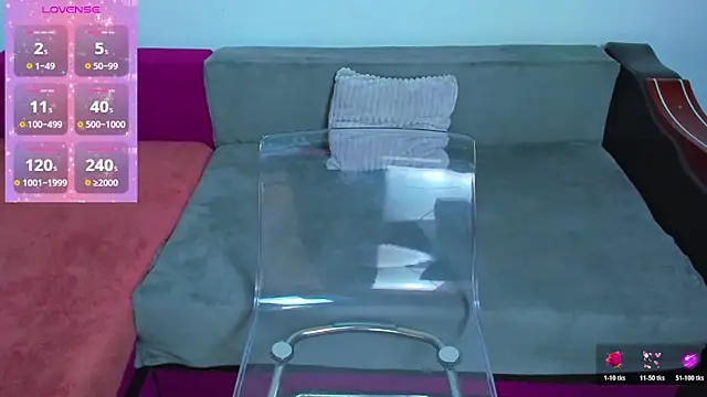 MiaKiittyy online show from 10-19-25, 05:57