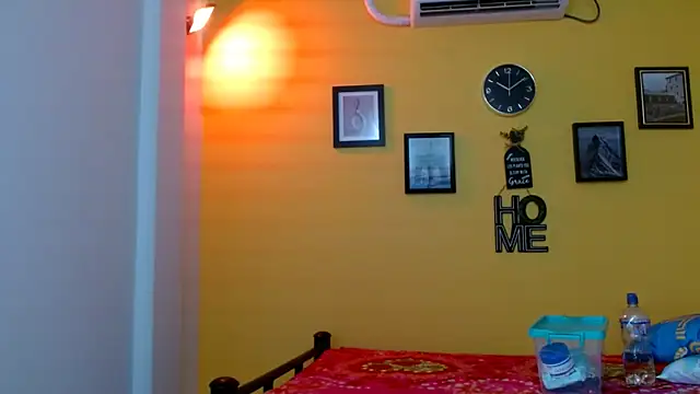 Snapshot of bellotabigtits18 chatting on 09-26-25, 09:52 bellotabigtits18 online show from 09-26-25, 09:52