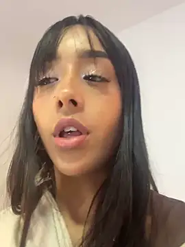 Aleja ruizz online show from 09-21-25, 07:32