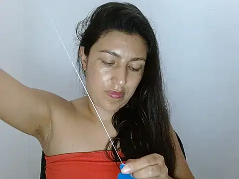 SarahFriendly online show from 05-31-26, 06:09