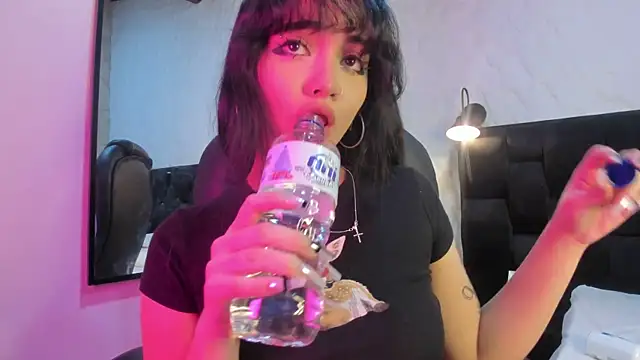 Darky Doll online show from 12-18-25, 10:16