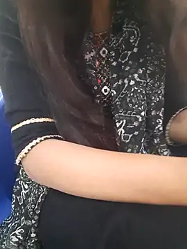 Aarti-kumri online show from 11-07-25, 05:24