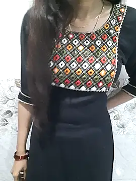 Aarti-kumri online show from 02-11-26, 06:46