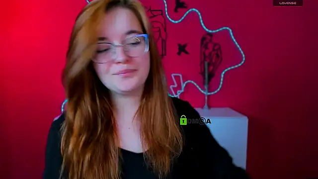 nika-still online show from 04-10-26, 03:17