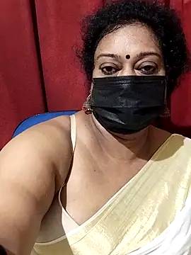 Snapshot of surekha-30 chatting on 09-10-25, 05:35 surekha-30 online show from 09-10-25, 05:35