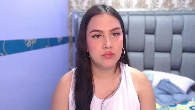 ValentinaMillers  online show from 10-08-25, 12:58