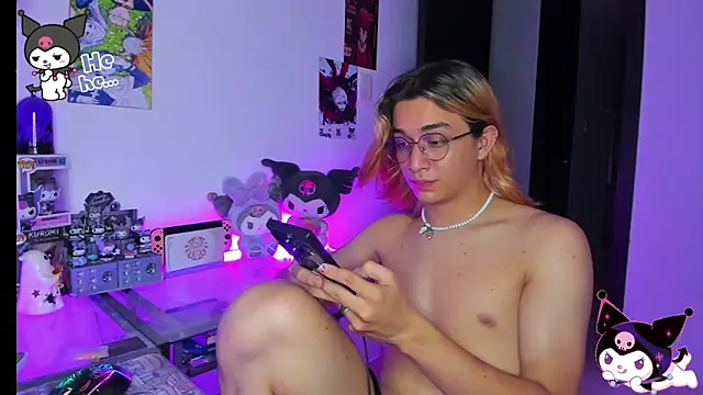 KeitaMoon online show from 10-31-25, 01:39