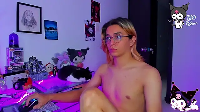 KeitaMoon online show from 12-18-25, 02:01