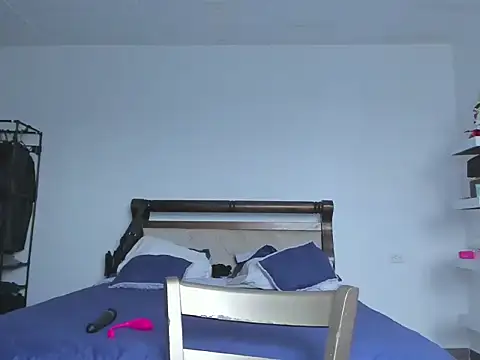 Snapshot of Jump_rabbit chatting on 10-08-25, 08:39 Jump rabbit online show from 10-08-25, 08:39