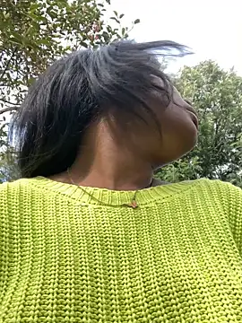Annia DH online show from 10-16-25, 07:48