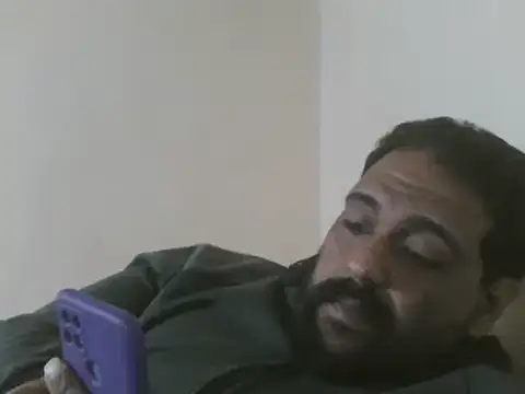 elpoop7305 online show from 12-20-25, 08:16