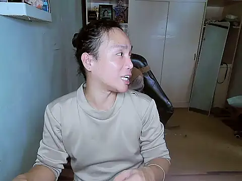 YourNikkieXxx online show from 12-04-25, 07:06