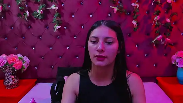  Luna Bennett online show from 11-09-25, 01:20