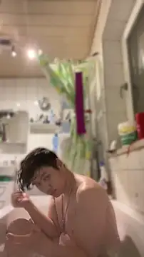 Kingpowerlittel online show from 04-07-26, 07:03