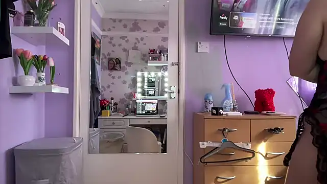 SexySashaxox online show from 04-19-26, 08:46