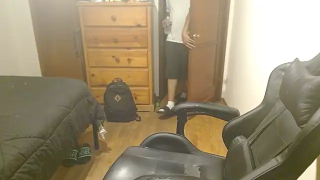 Breadwinnah online show from 10-25-25, 07:27