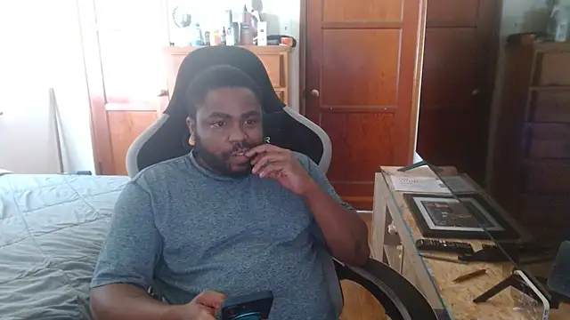 Breadwinnah online show from 06-20-26, 10:34