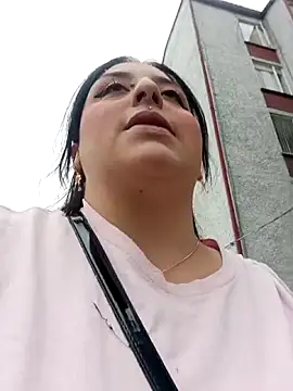 Snapshot of megan_fox5 chatting on 11-02-25, 04:09 megan fox5 online show from 11-02-25, 04:09