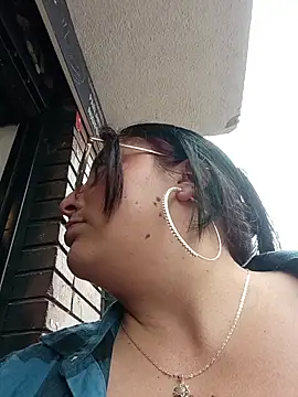 Snapshot of megan_fox5 chatting on 11-06-25, 04:08 megan fox5 online show from 11-06-25, 04:08