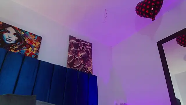 Annie switt online show from 03-09-26, 04:49