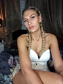 Melody1600 online show from 09-29-25, 09:41