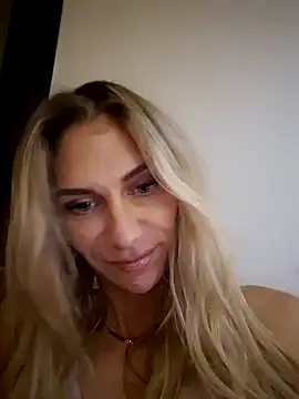 Melody1600 online show from 11-08-25, 11:14