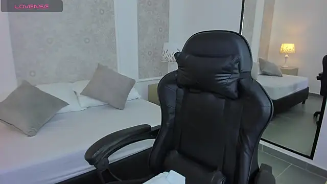 altair mori online show from 12-04-25, 12:25