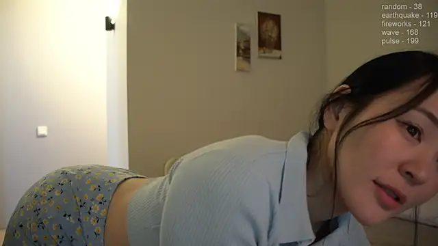 Snapshot of _JiKey_ chatting on 12-16-24, 12:27 JiKey online show from 12-16-24, 12:27