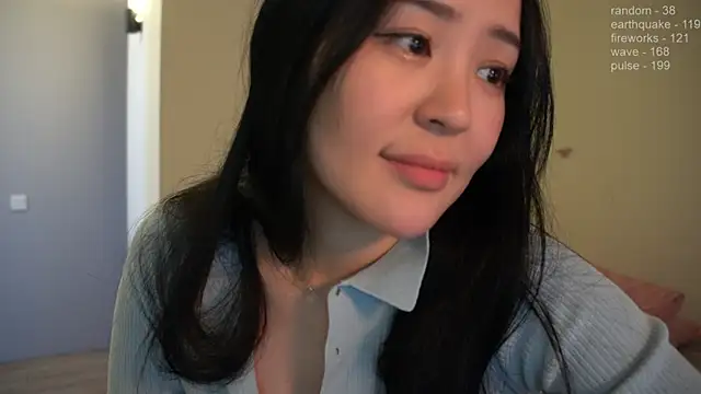 Snapshot of _JiKey_ chatting on 12-22-24, 12:27 JiKey online show from 12-22-24, 12:27