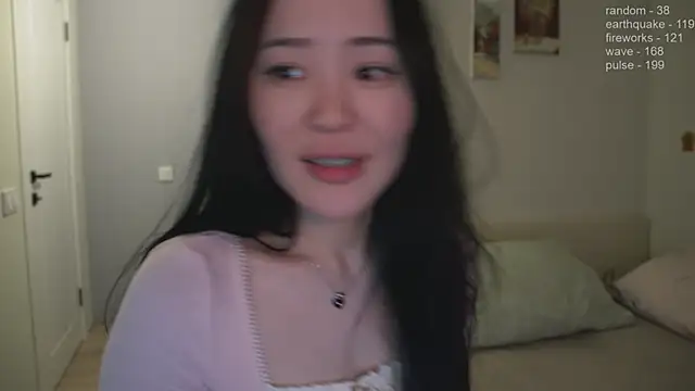 Snapshot of _JiKey_ chatting on 01-28-25, 06:39 JiKey online show from 01-28-25, 06:39