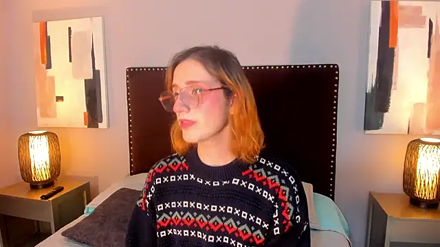 Snapshot of seraphine_star chatting on 01-31-26, 10:30 seraphine star online show from 01-31-26, 10:30