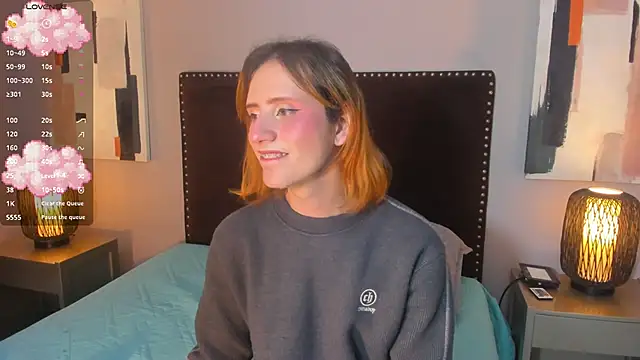 Snapshot of seraphine_star chatting on 02-08-26, 10:02 seraphine star online show from 02-08-26, 10:02