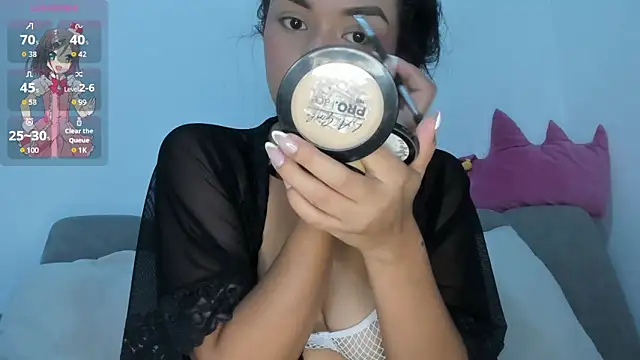 Snapshot of sarayu- chatting on 11-26-25, 04:13 sarayu- online show from 11-26-25, 04:13