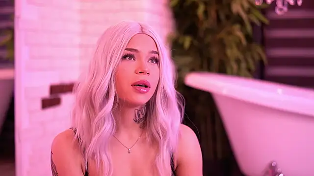 Snapshot of NickyBenz chatting on 03-01-26, 07:16 NickyBenz online show from 03-01-26, 07:16