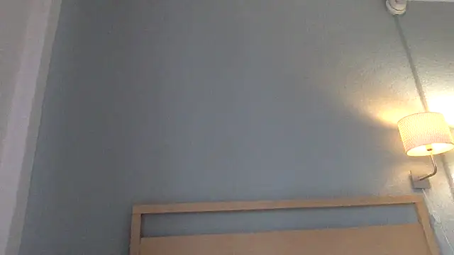 toomuchofafreak online show from 11-05-25, 01:00