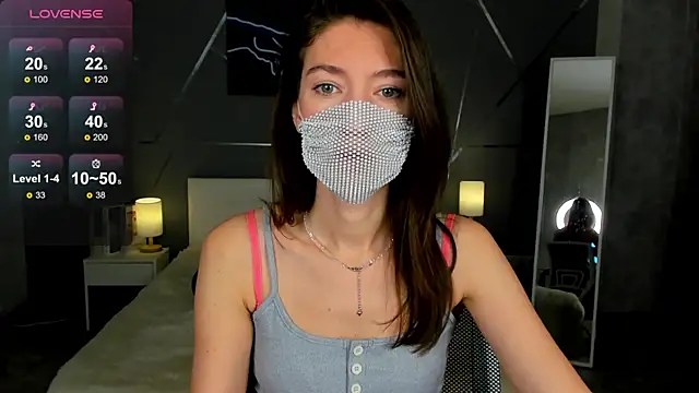 Snapshot of take_me_to_moon chatting on 11-06-25, 01:39 take me to moon online show from 11-06-25, 01:39