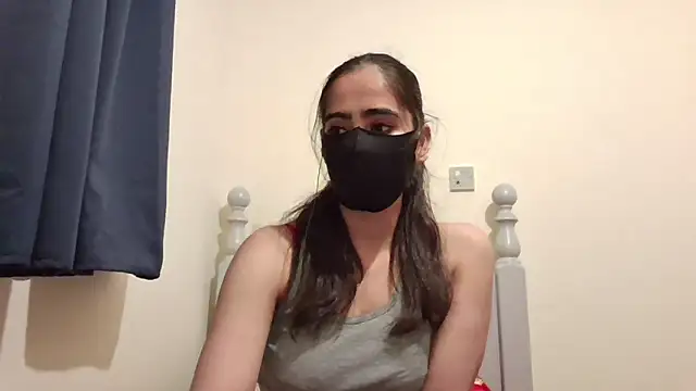 BobtailFormal online show from 02-11-26, 09:09