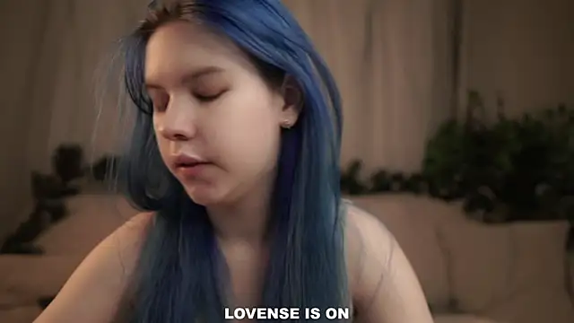 ElizSpieth online show from 01-17-26, 01:10