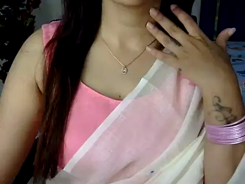 Rumi cute online show from 04-13-26, 04:45