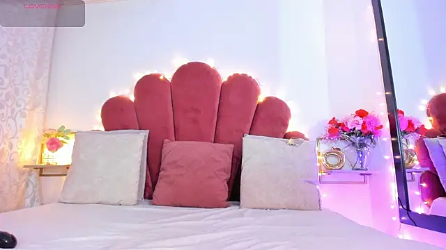 Venuswilds online show from 03-12-26, 11:38