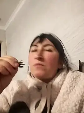 Funny Karina online show from 10-28-25, 08:22