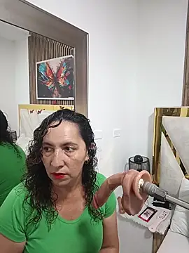 Luna Naughty1 online show from 04-09-26, 07:30